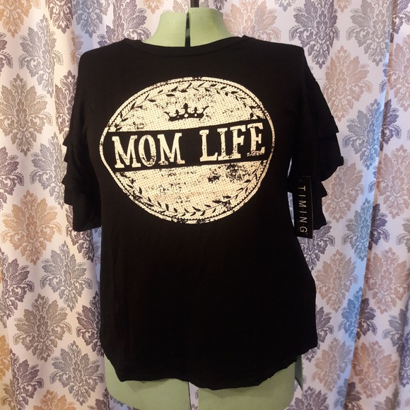 " Mom Life" Distressed graphic tee - Picture 3 of 6